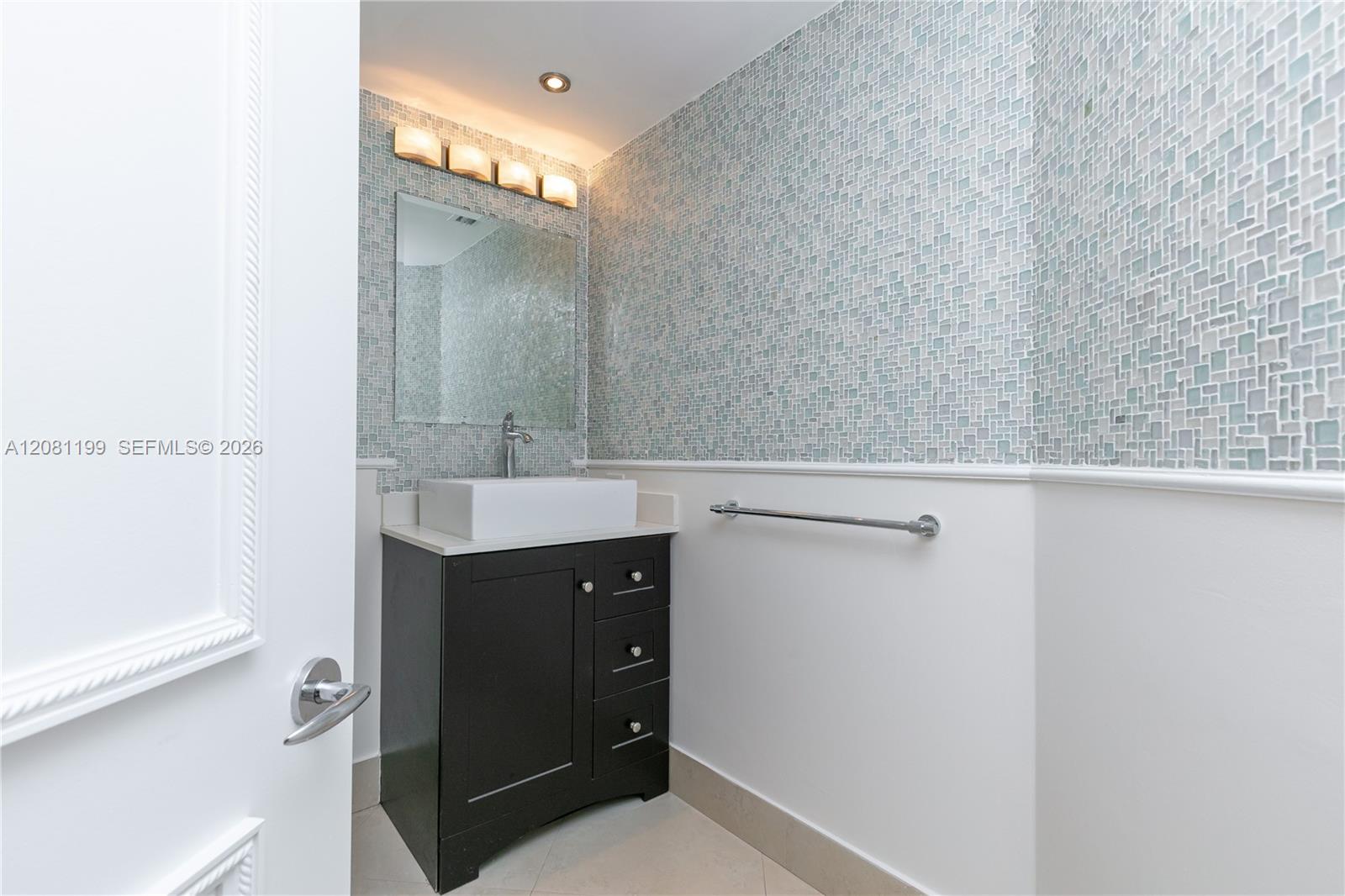 21150 Point PL # 2902 Unit: LPH 2902