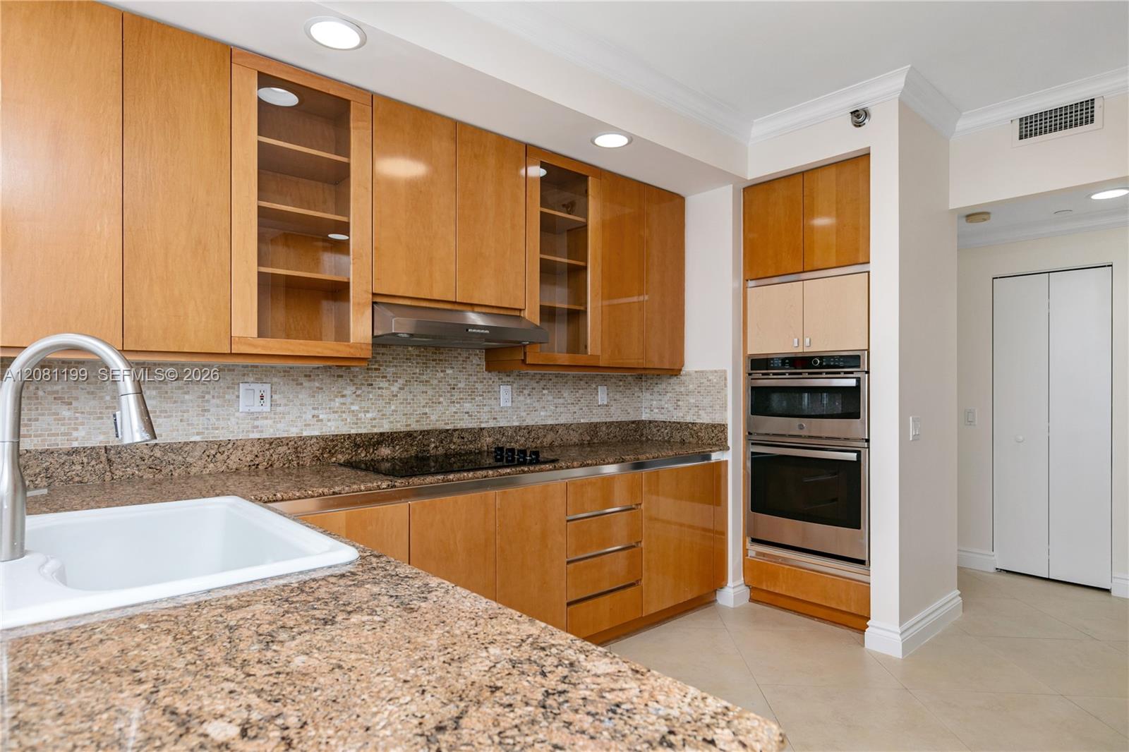 21150 Point PL # 2902 Unit: LPH 2902