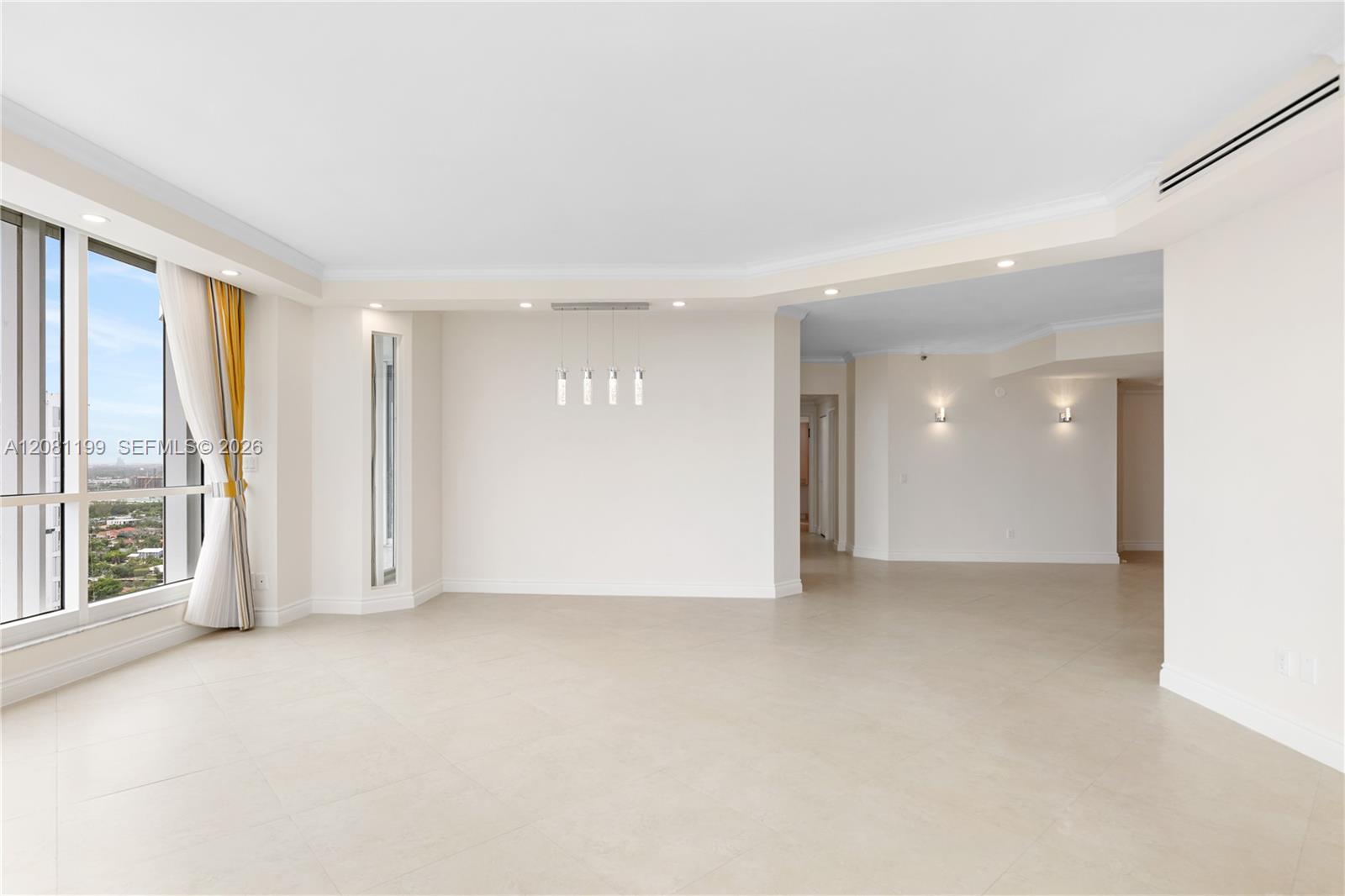 21150 Point PL # 2902 Unit: LPH 2902