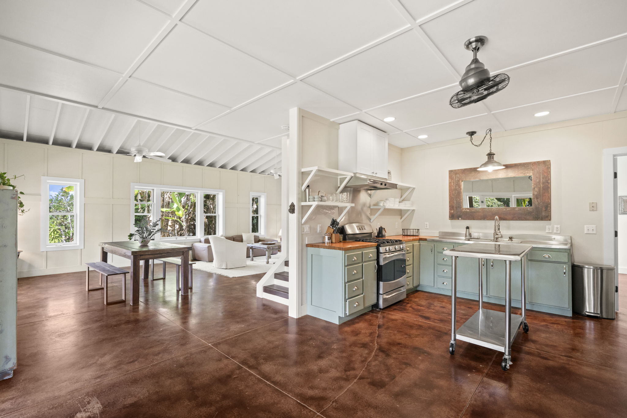 5-461 KUHIO HWY B