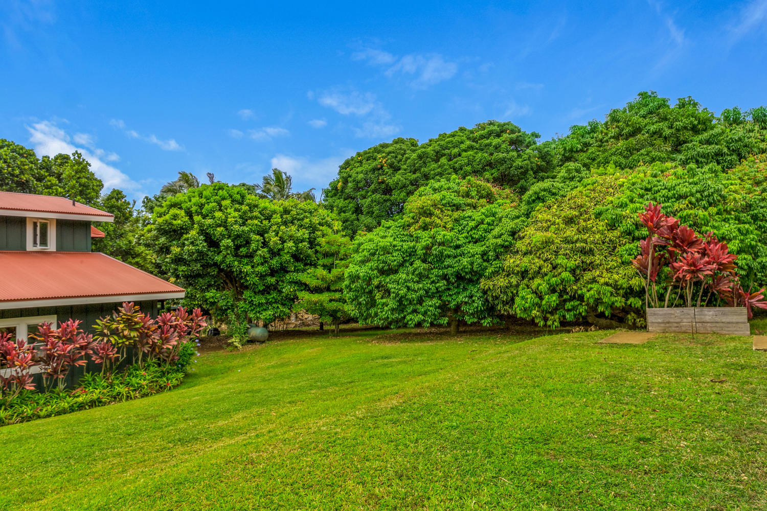 5-461 KUHIO HWY B
