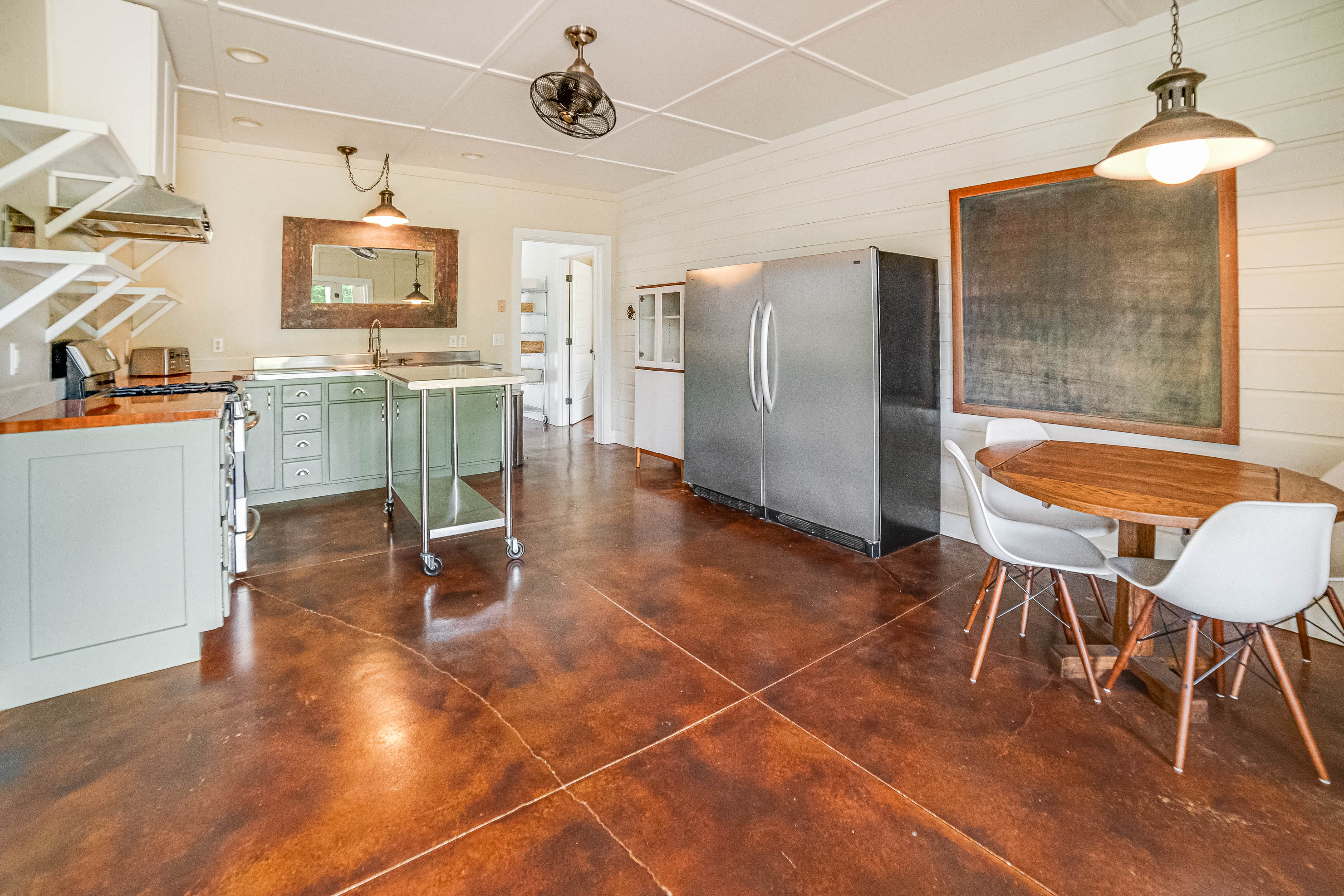 5-461 KUHIO HWY B