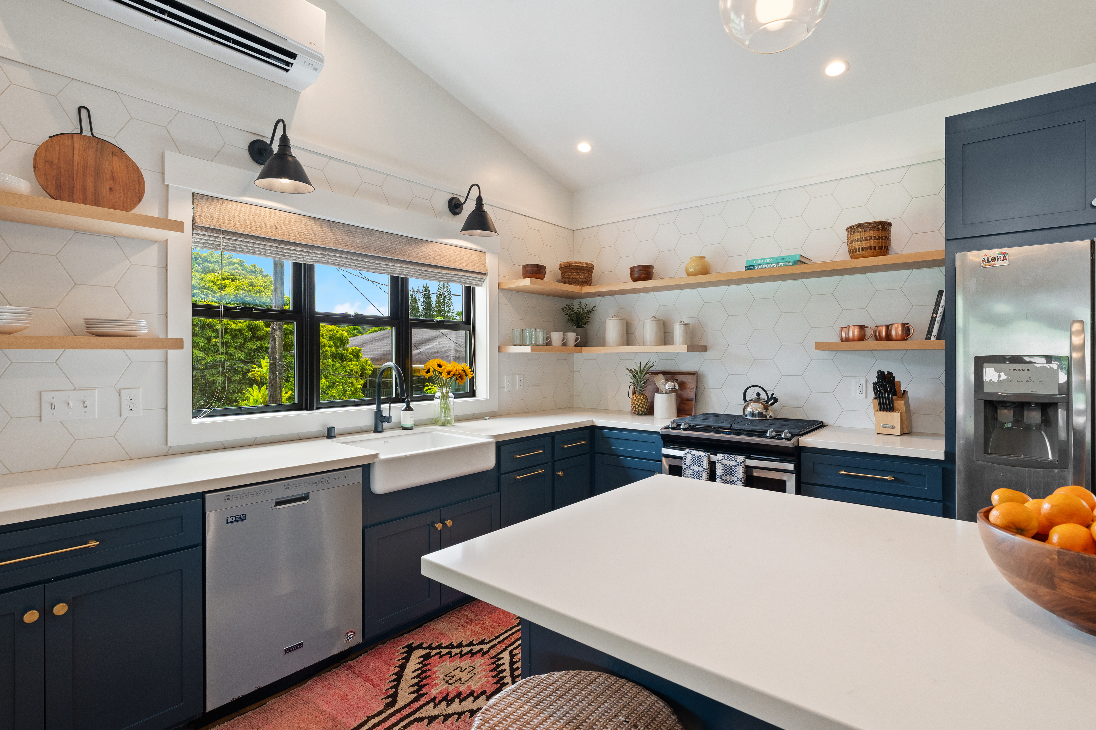 5-5236 KUHIO HWY B