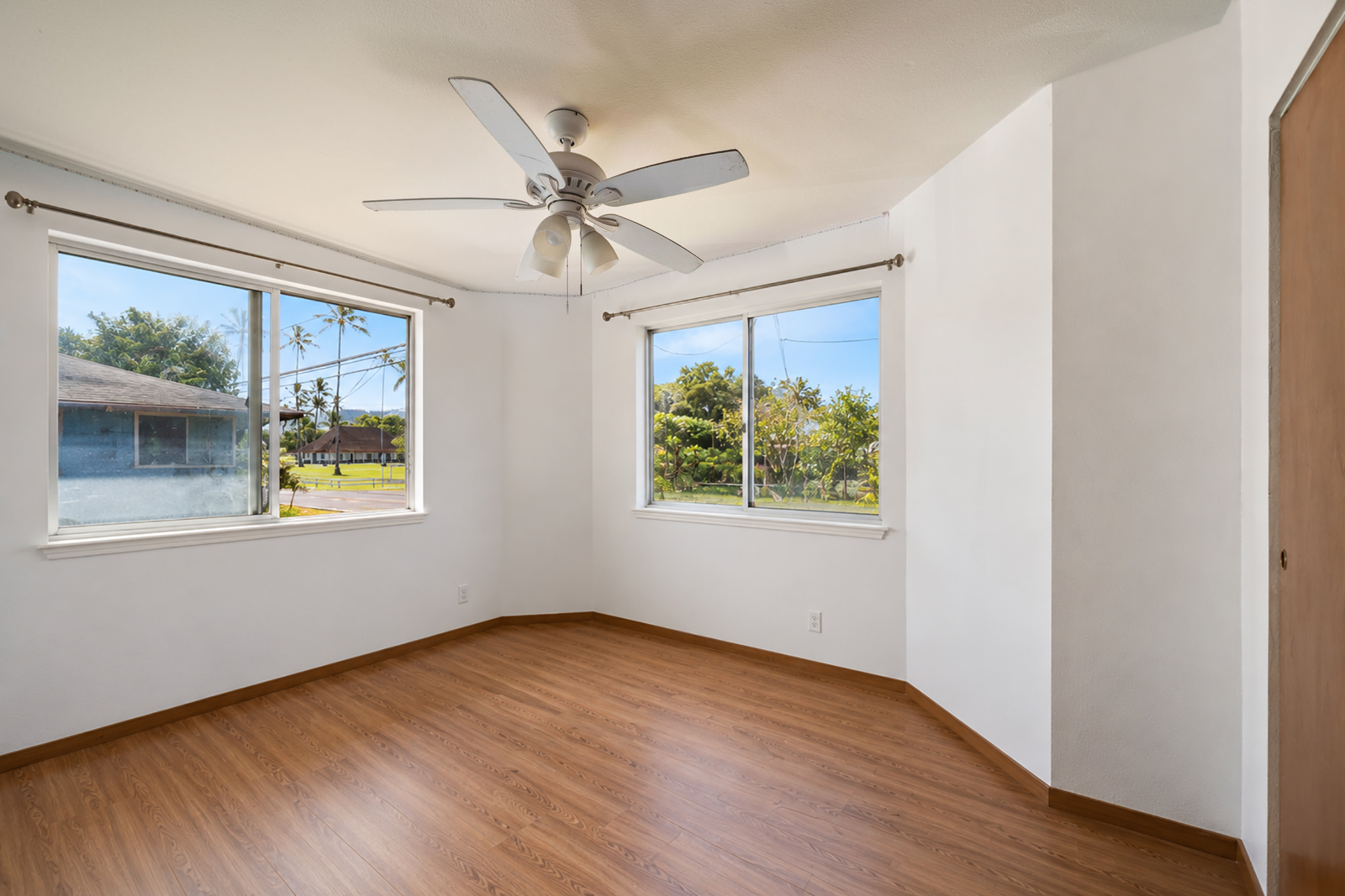 5-5412 KUHIO HWY