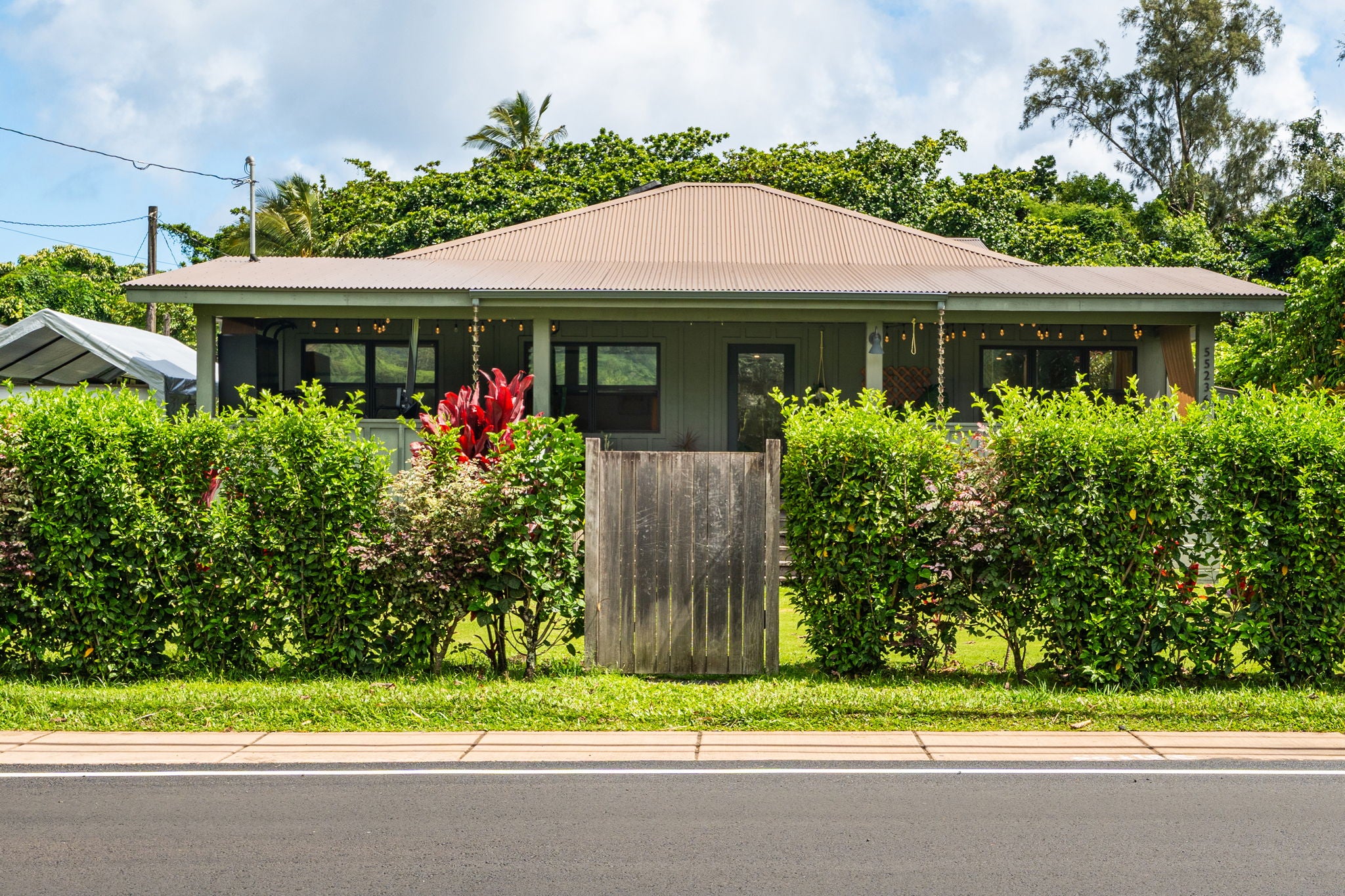 5-5236 KUHIO HWY A