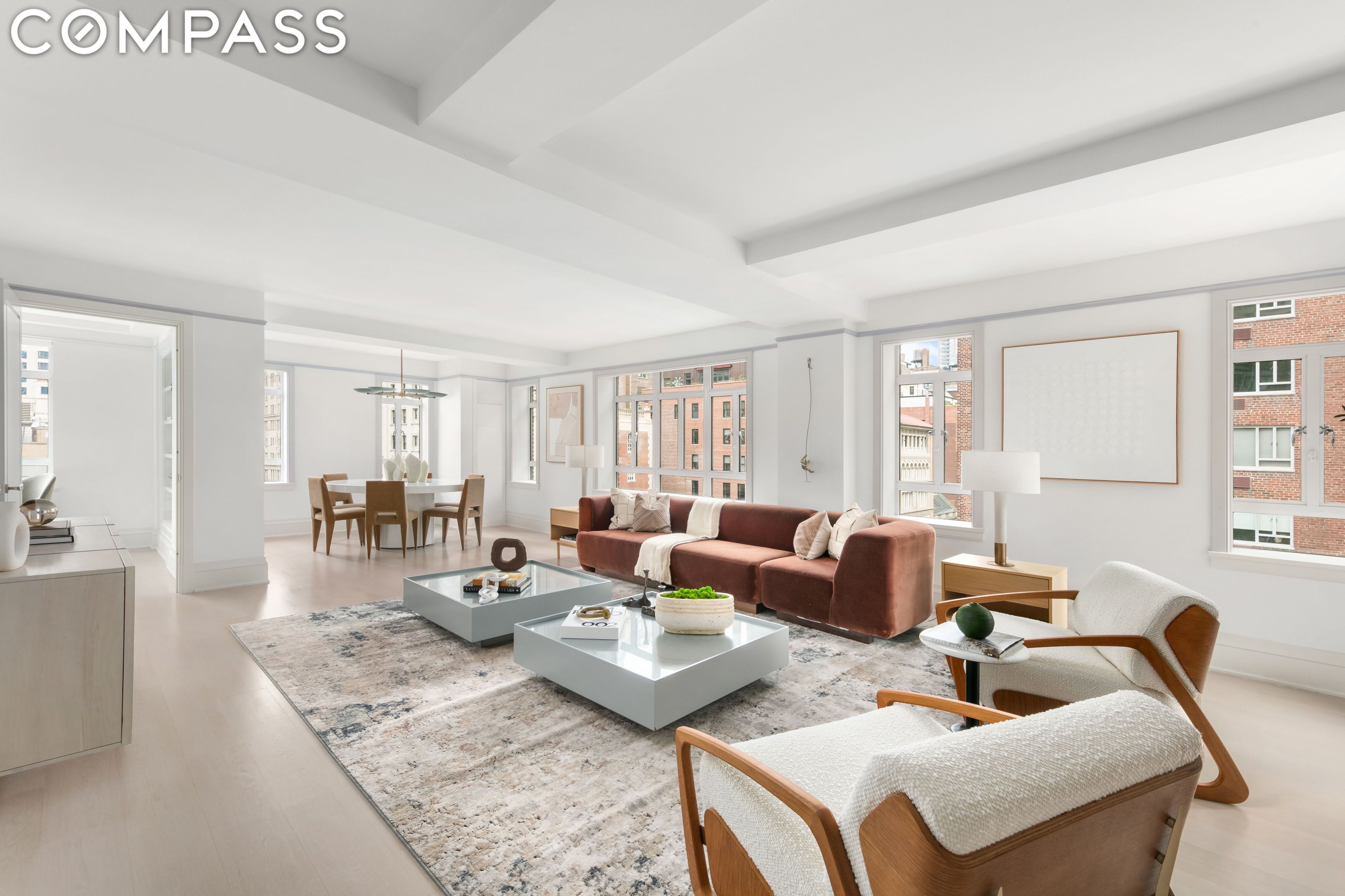 21 E 61st Street 7F