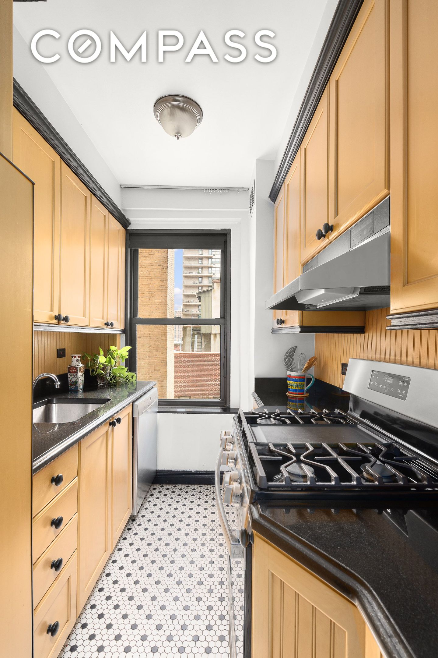 235 W End Avenue 8D