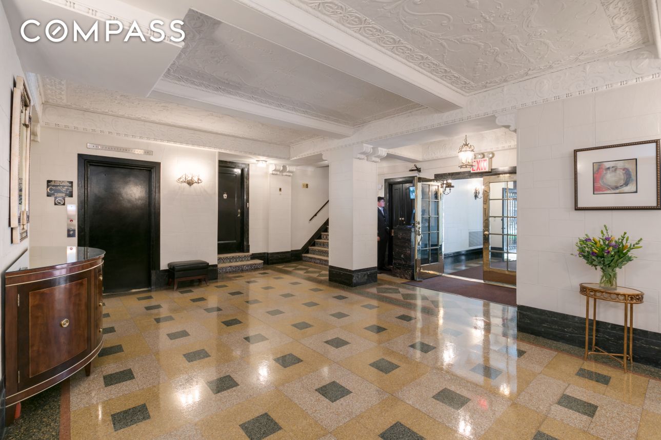 235 W End Avenue 8D