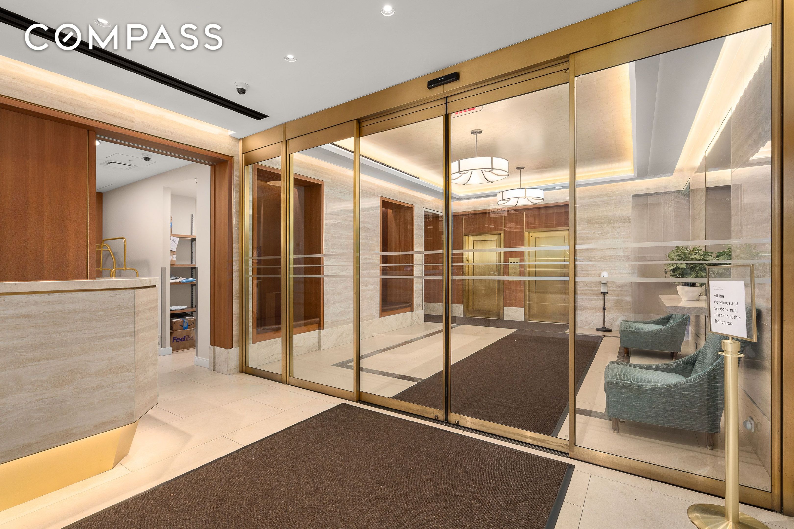 200 E 27th Street 2V