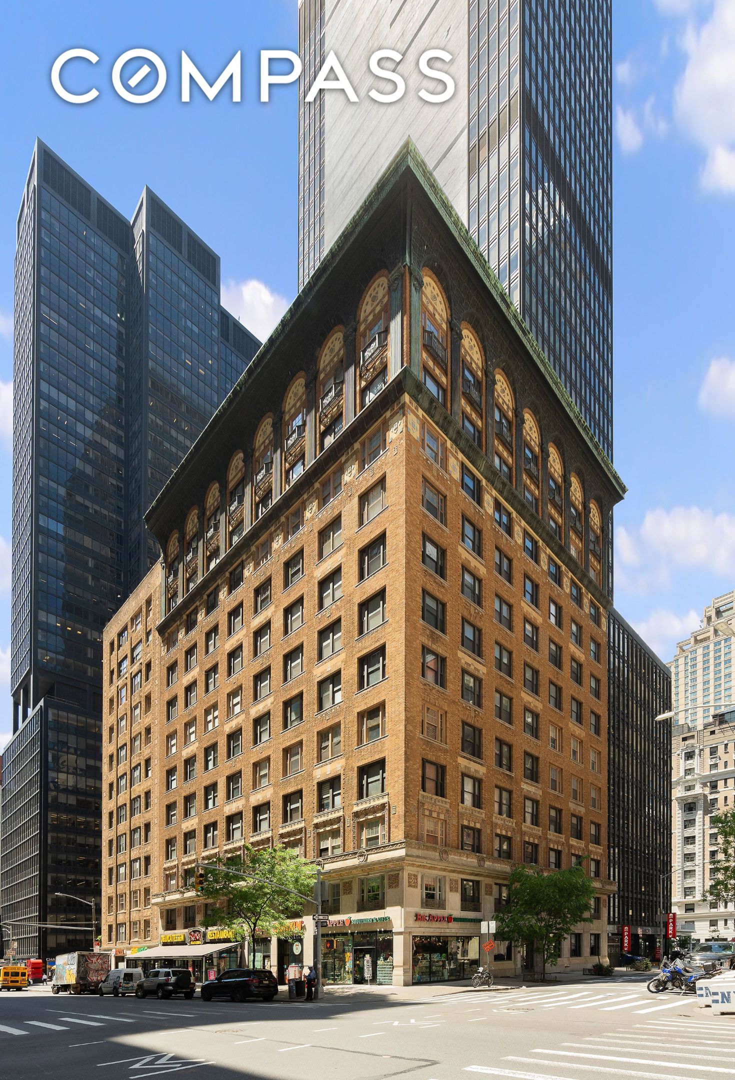 200 W 54th Street 8G