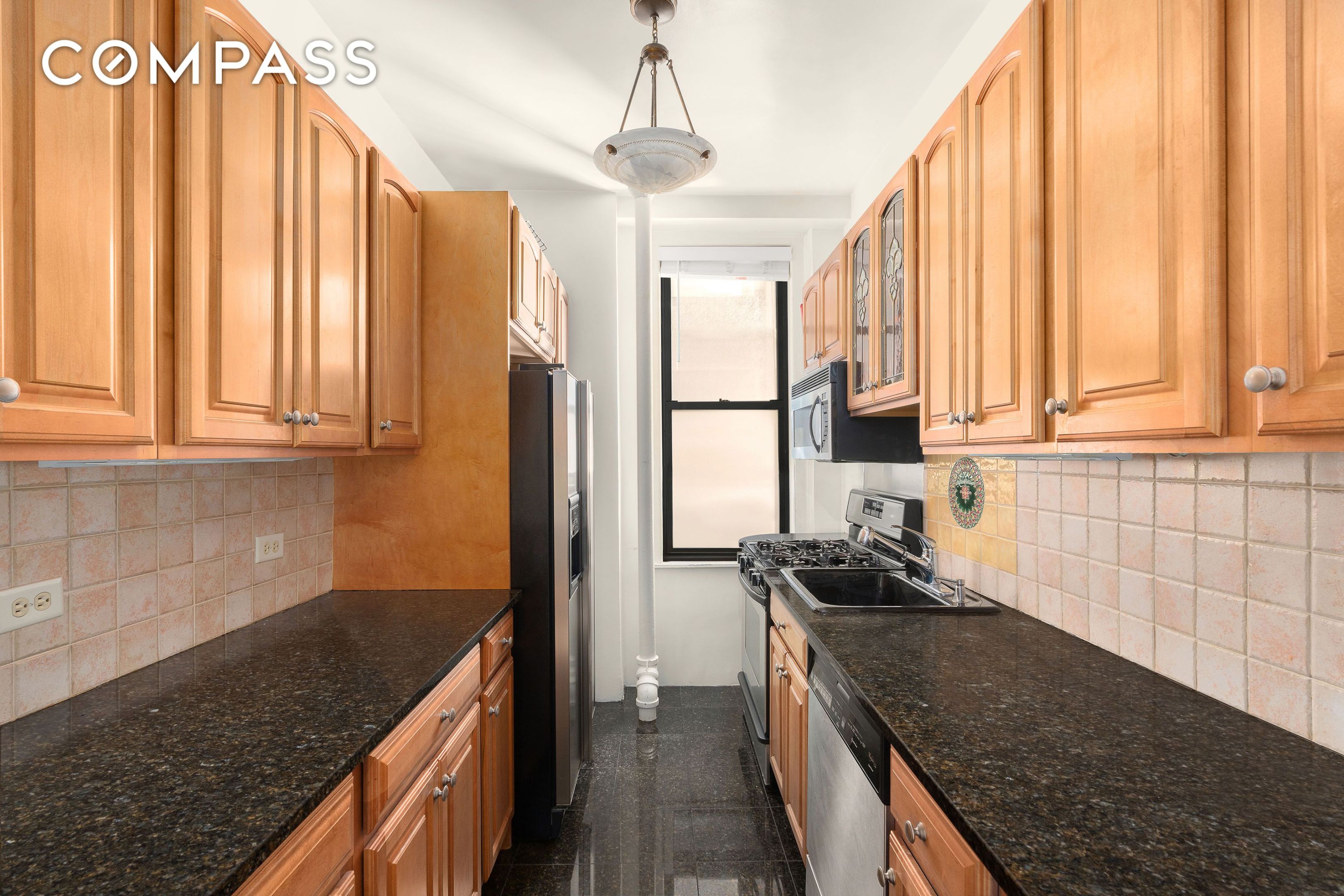 200 W 54th Street 8G