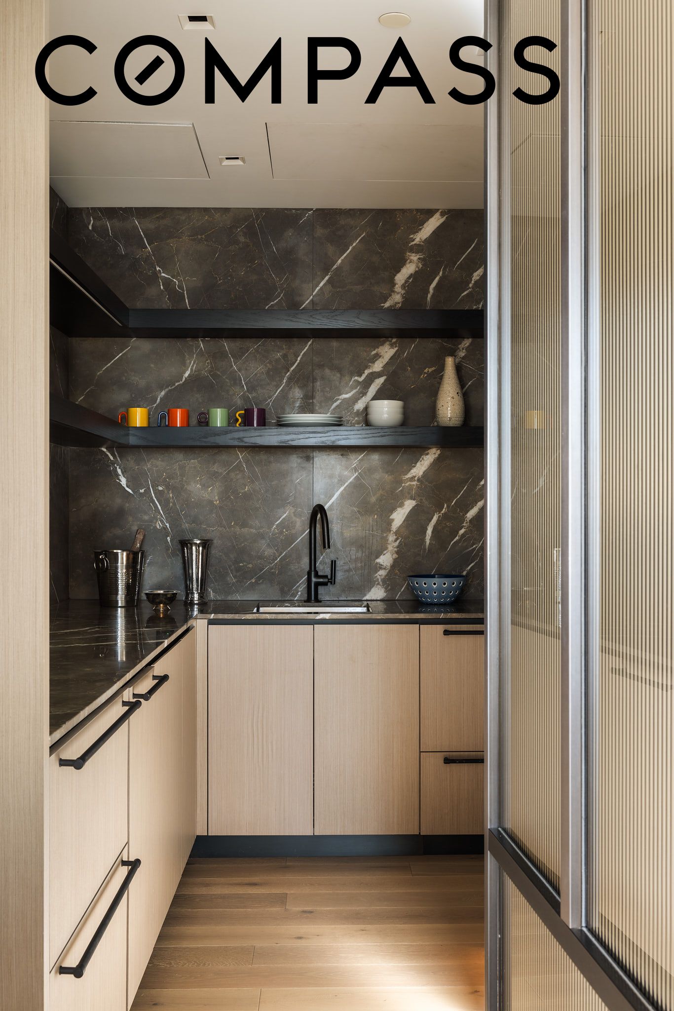 45 E 22nd Street 52/53B