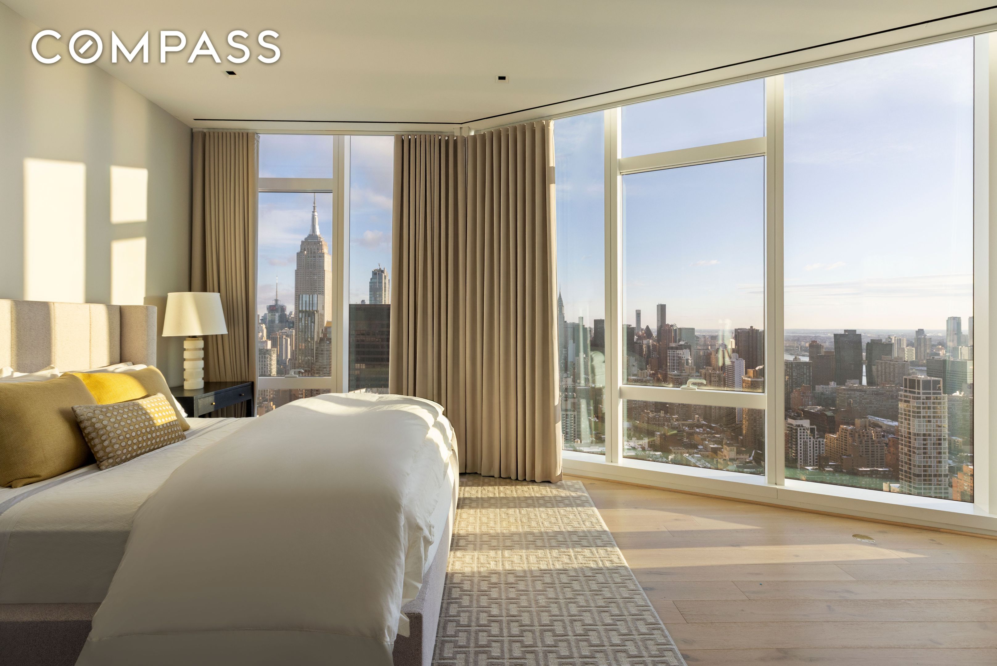 45 E 22nd Street 52/53B