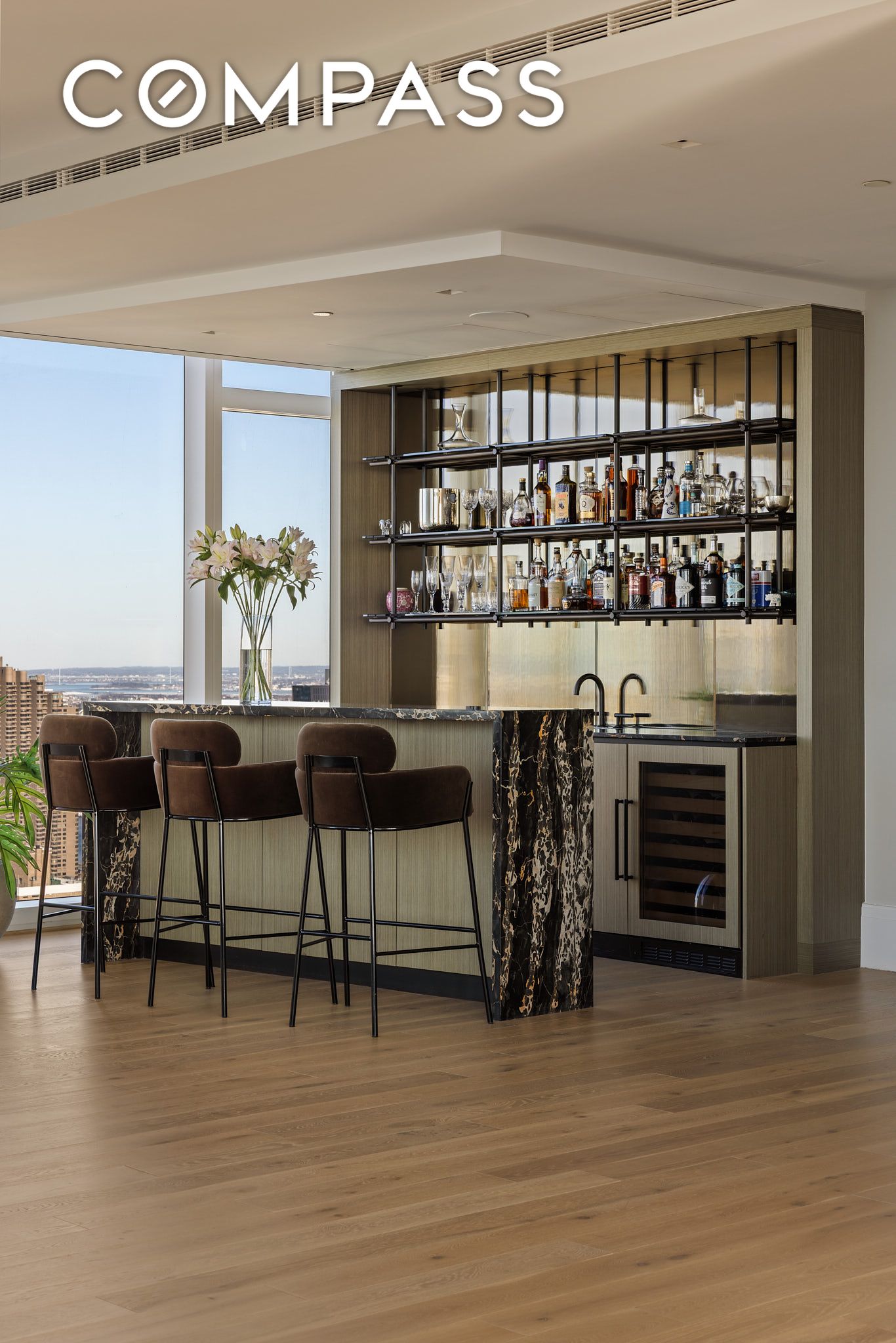 45 E 22nd Street 52/53B