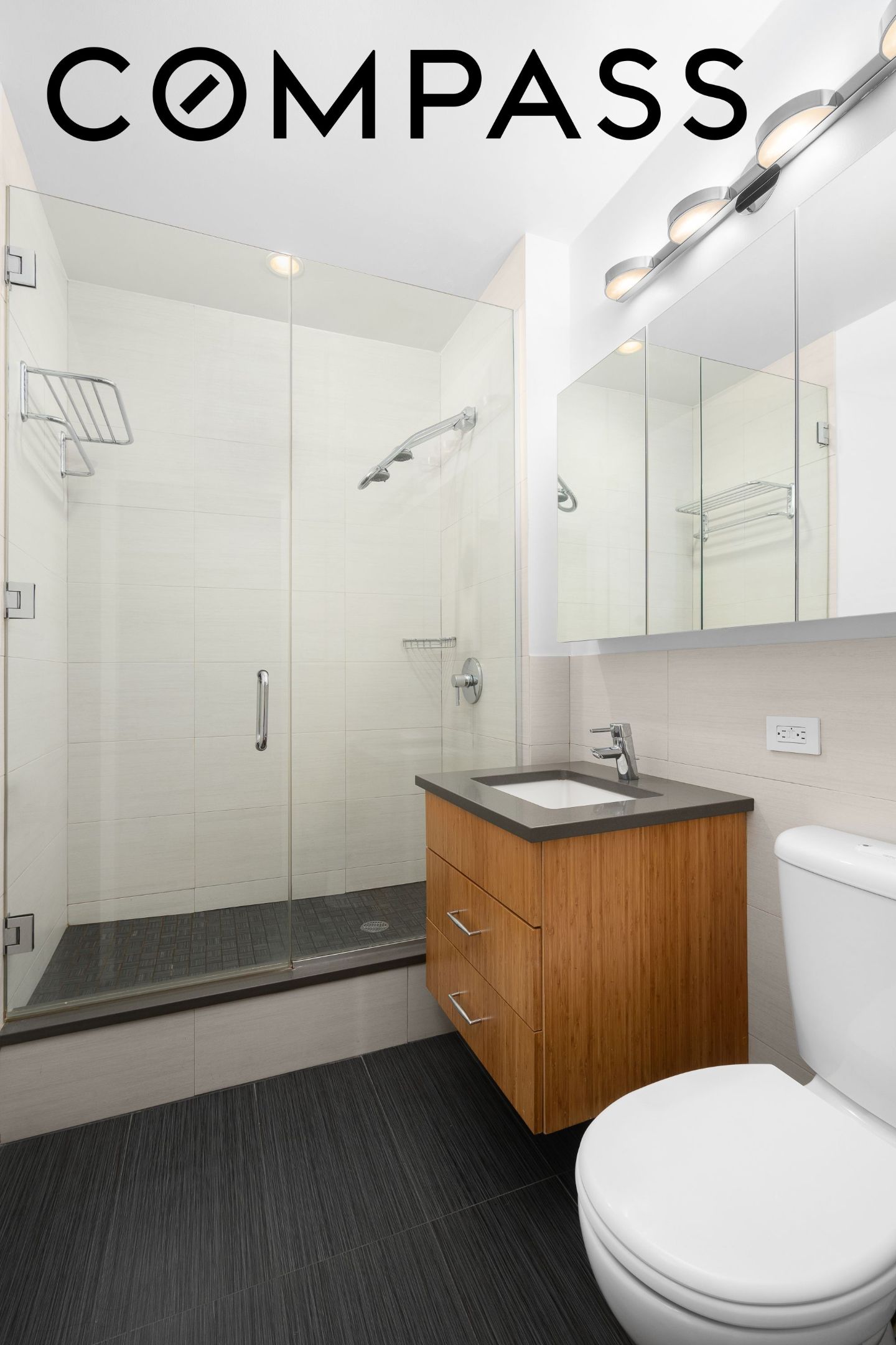 99 John Street 922