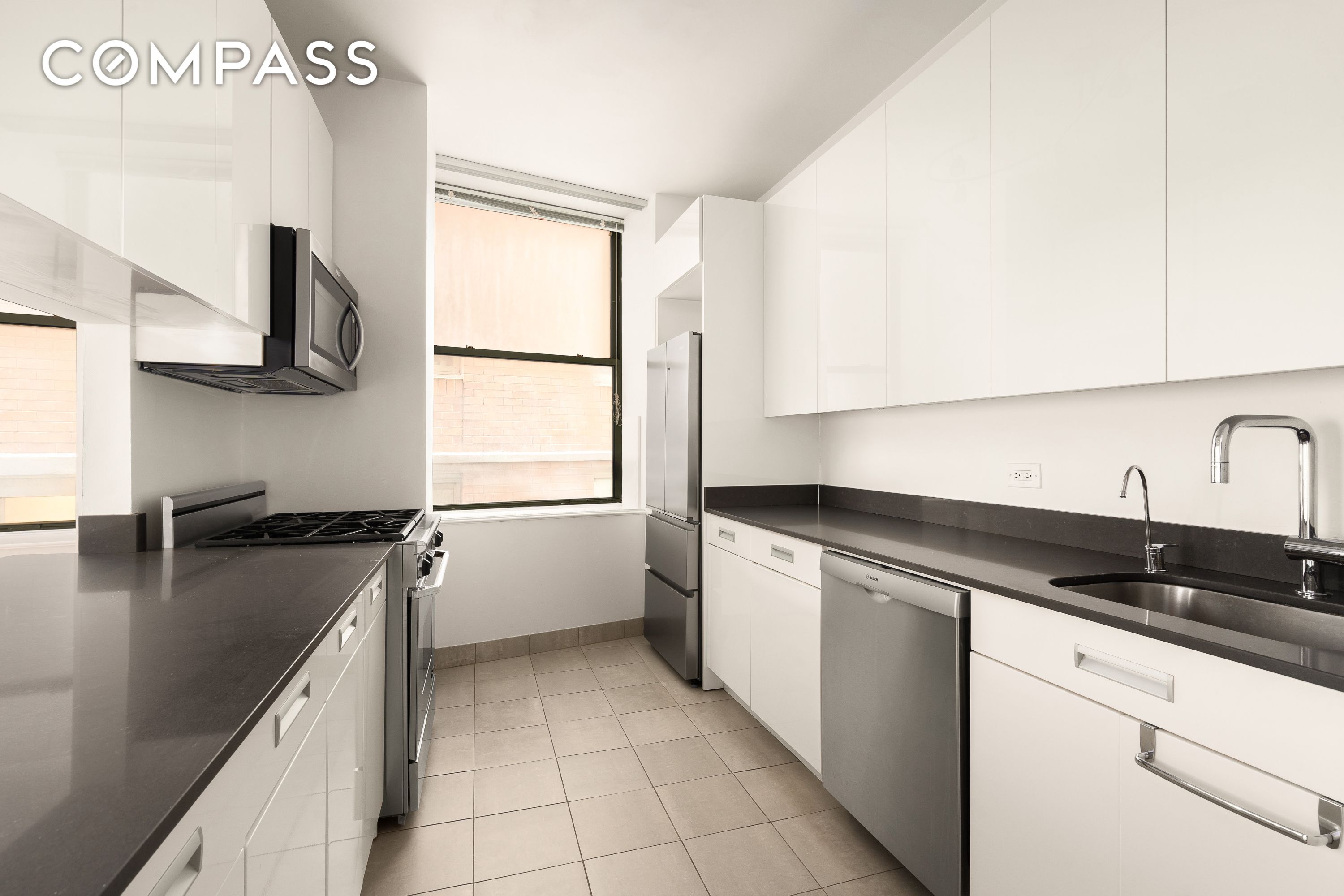 99 John Street 922