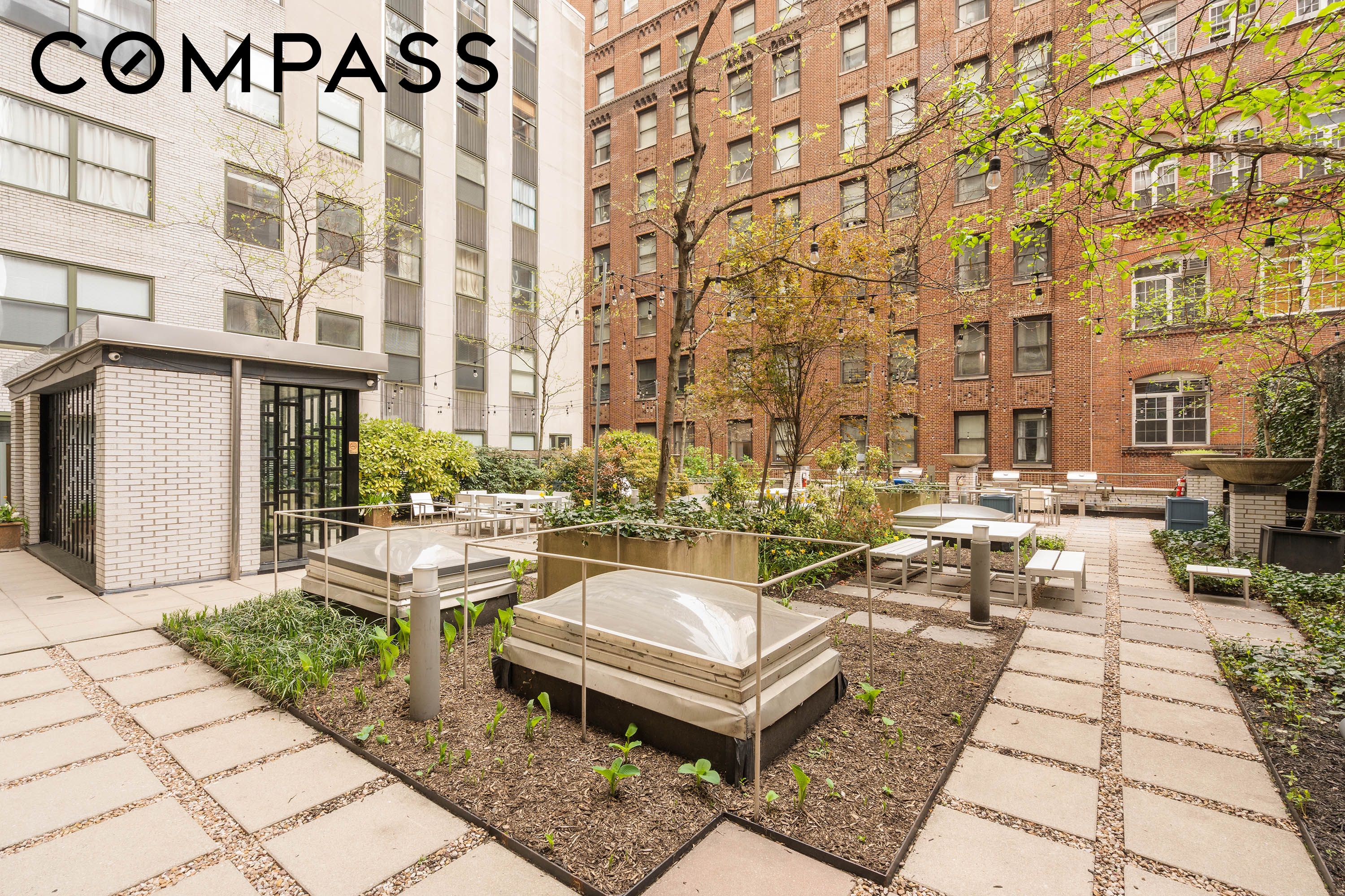 99 John Street 922