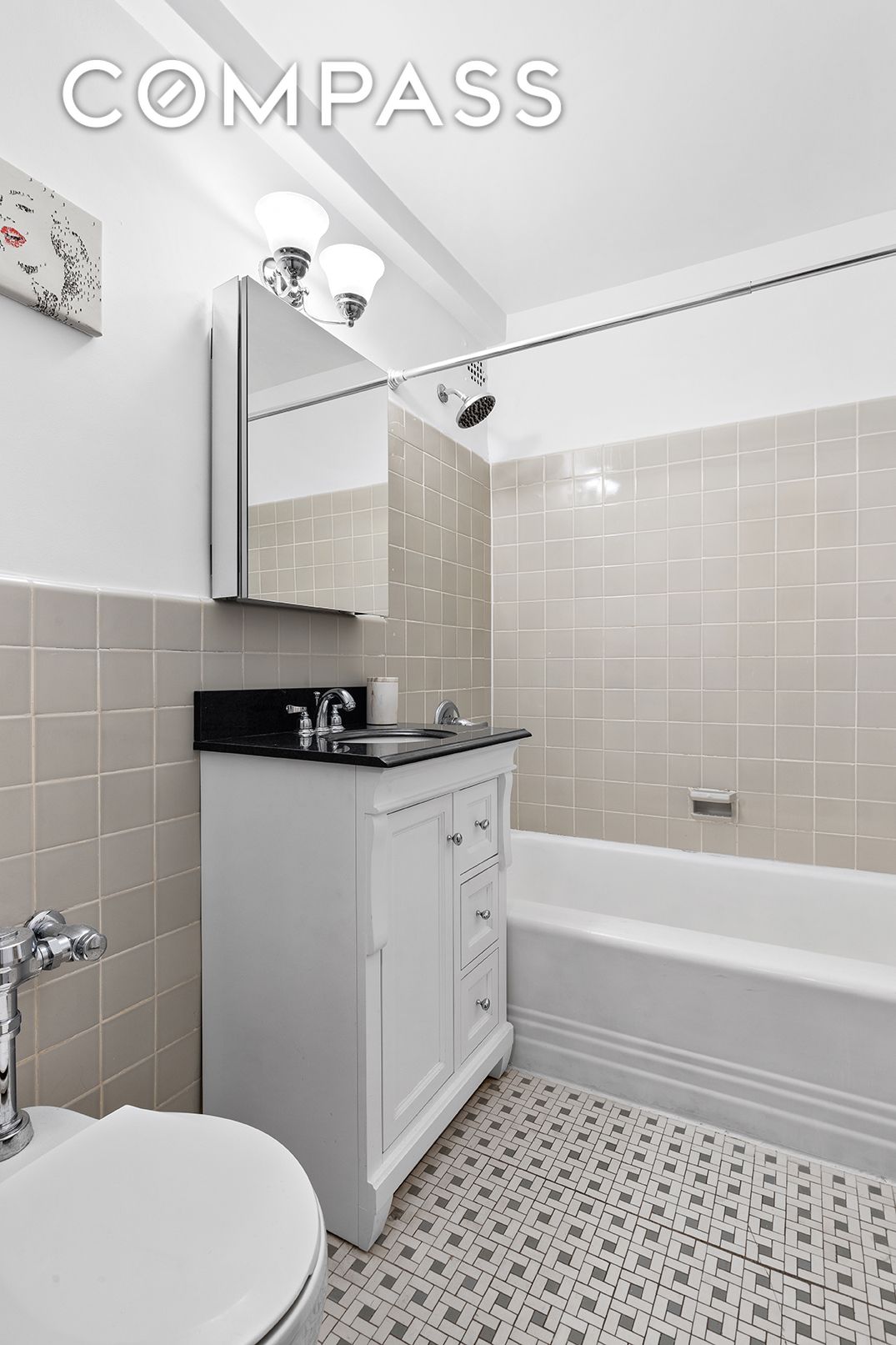 7 Lexington Avenue 9F