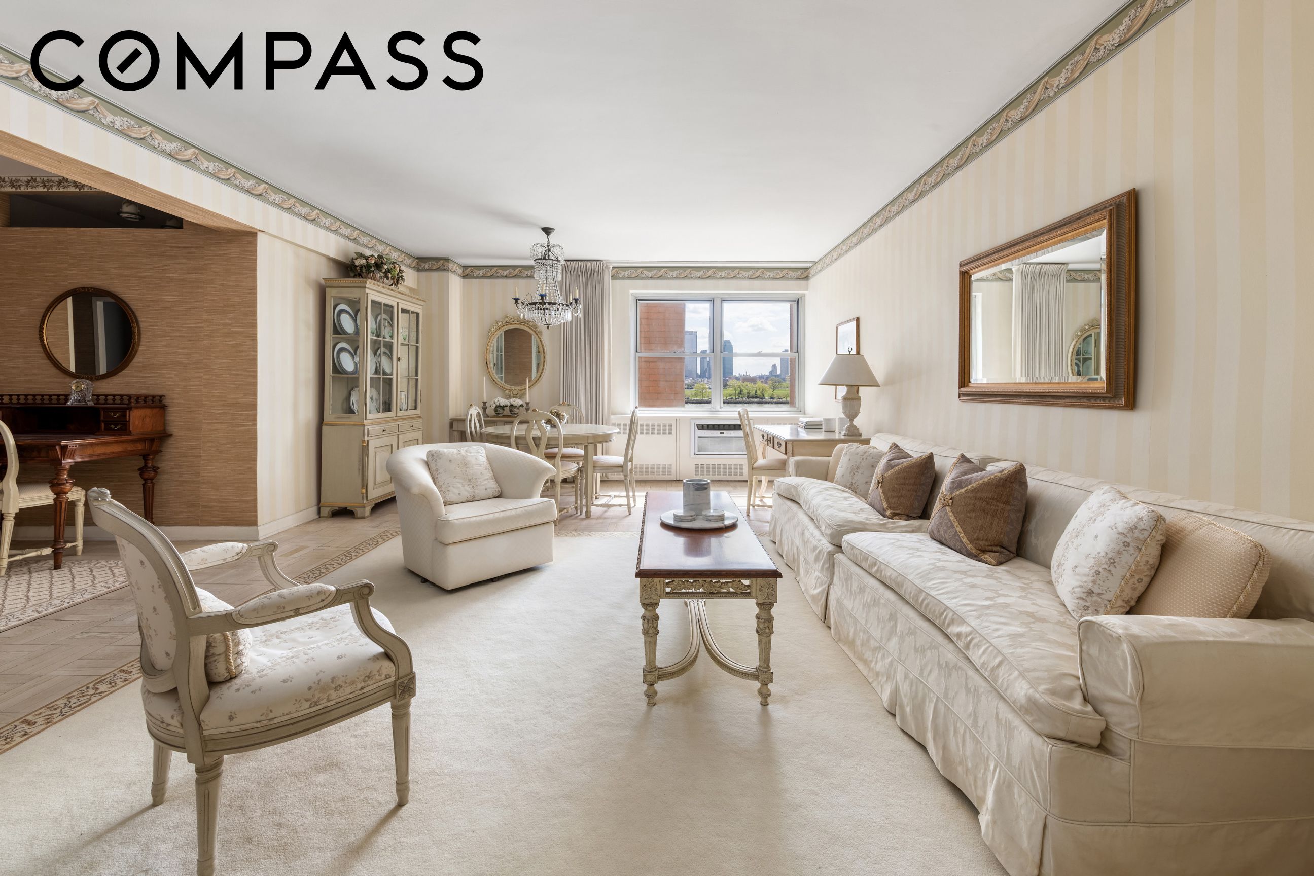 25 Sutton Place S 4I