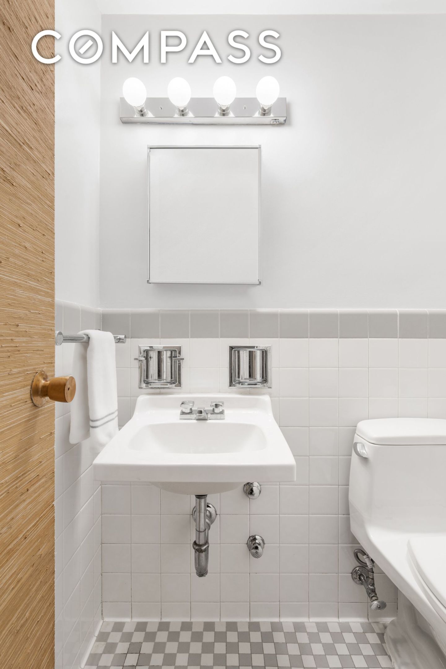 25 Sutton Place S 4I