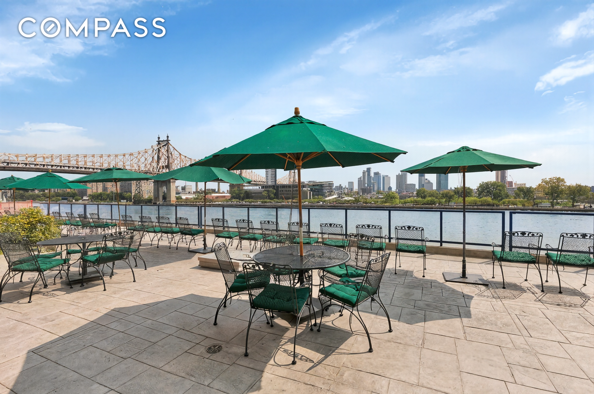 25 Sutton Place S 4I
