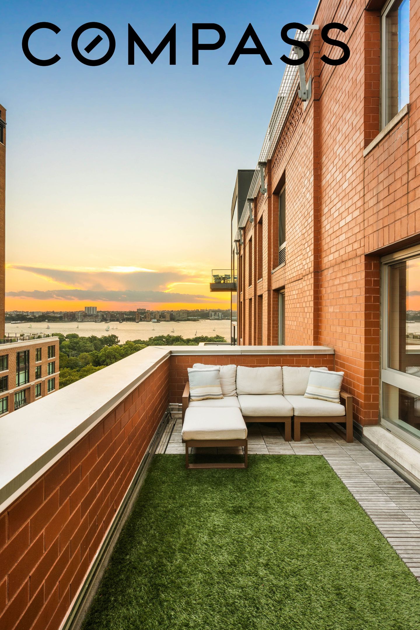 555 W 23rd Street S15F
