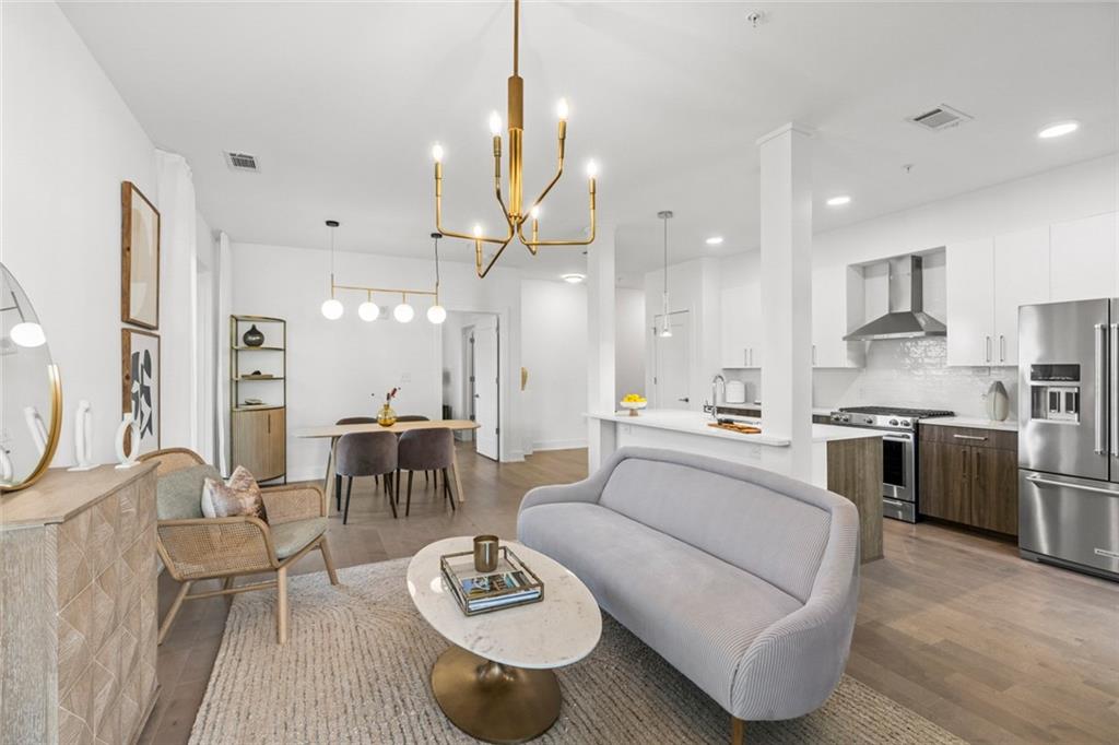 775 Juniper Street NE Unit 220