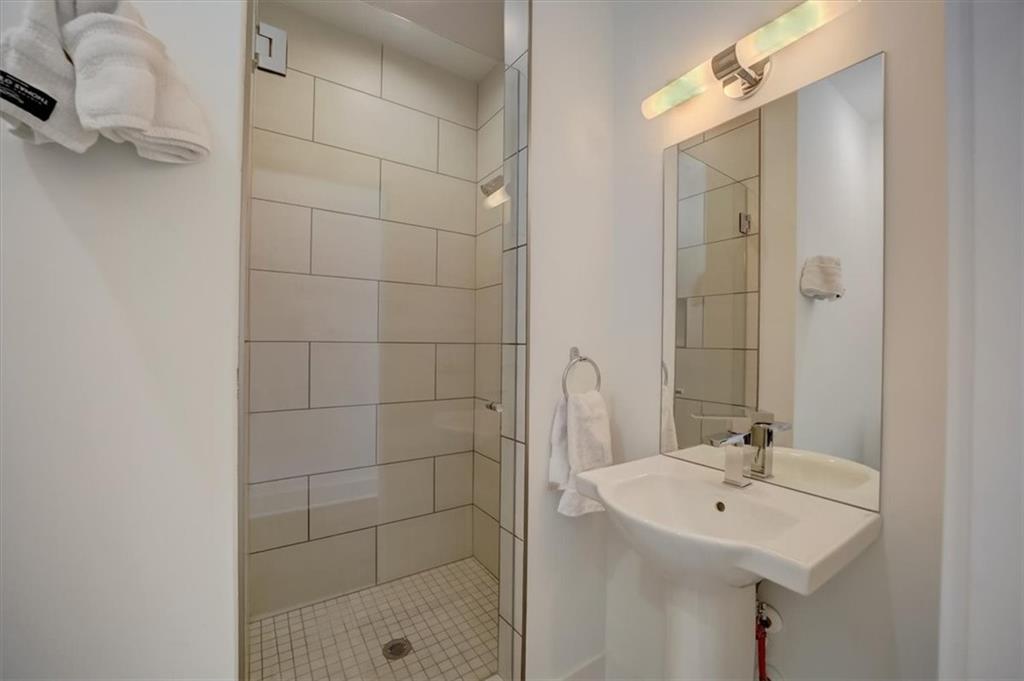 1145 Kirkwood Avenue SE Unit 15