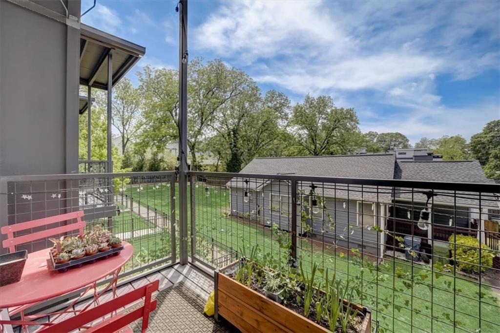 1145 Kirkwood Avenue SE Unit 15