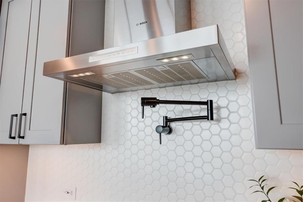 361 17th Street NW Unit 823