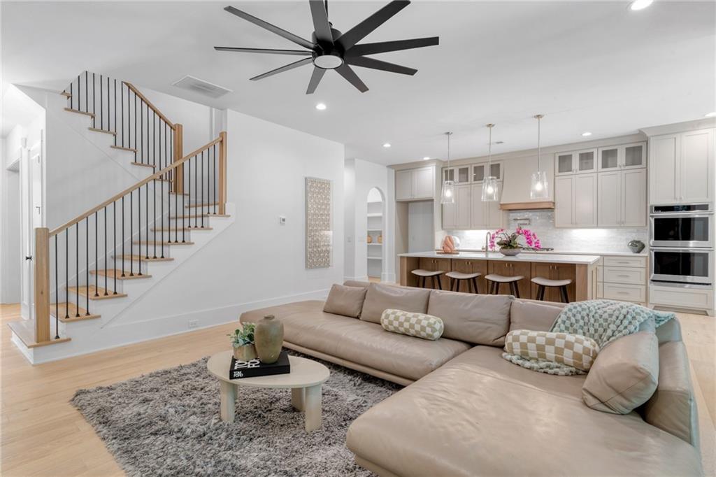 3845 Town Farms Drive