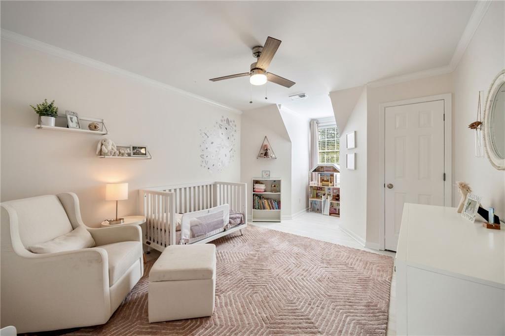 1094 Club Trace NE