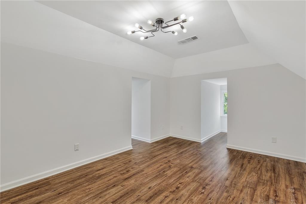 7465 Stoneykirk Close