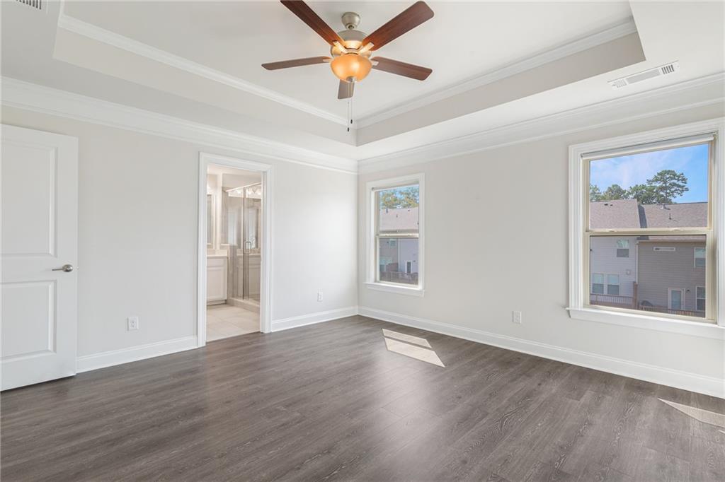 1387 Live Oak Lane