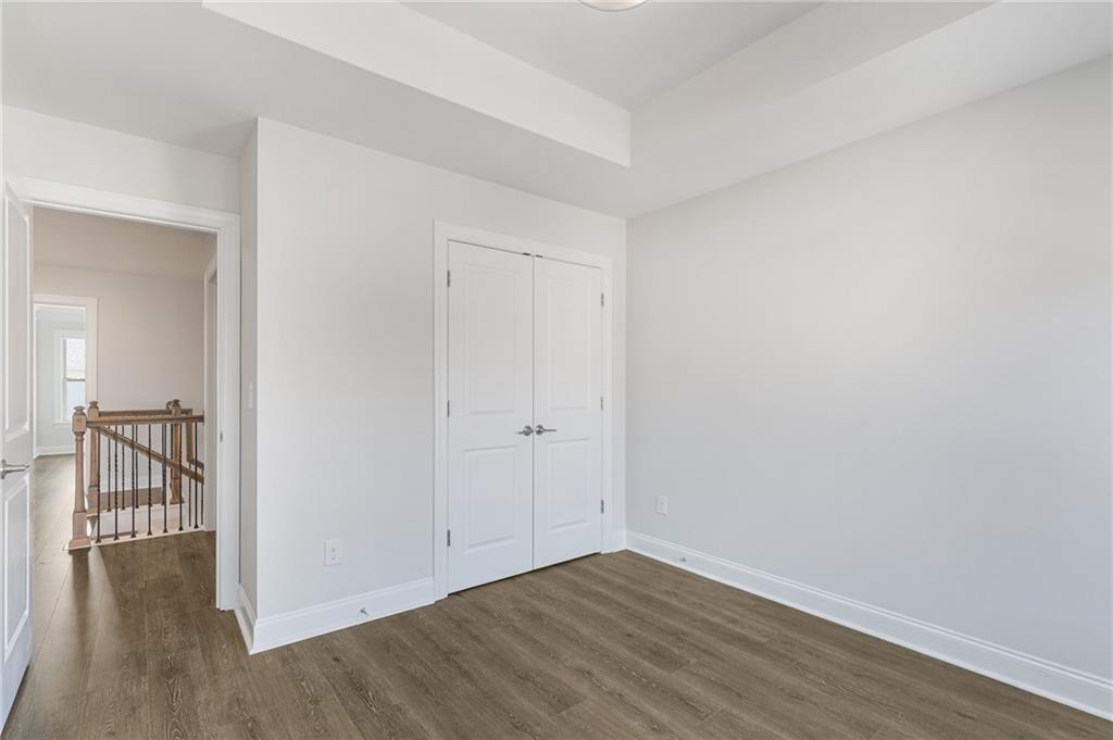1387 Live Oak Lane