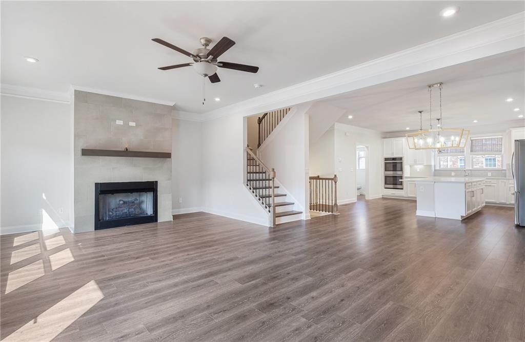 1387 Live Oak Lane