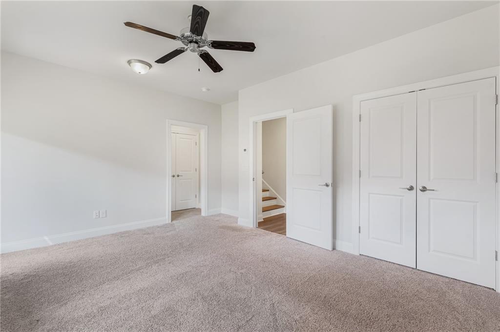 1387 Live Oak Lane