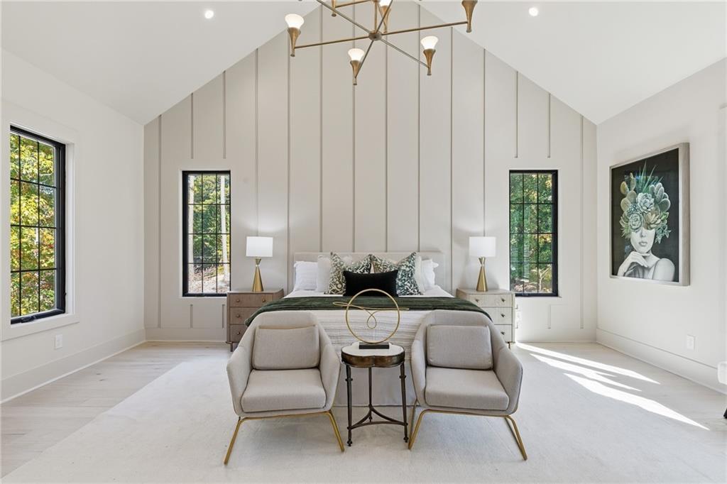 5845 Greenbrier Road