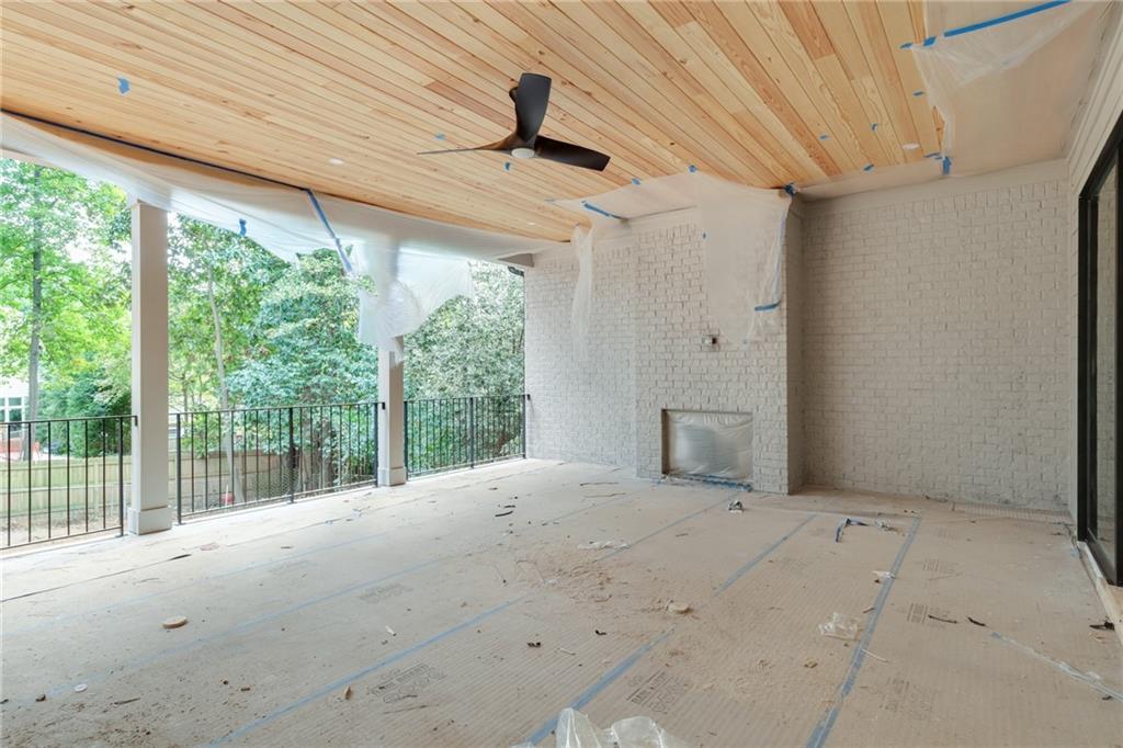 5845 Greenbrier Road