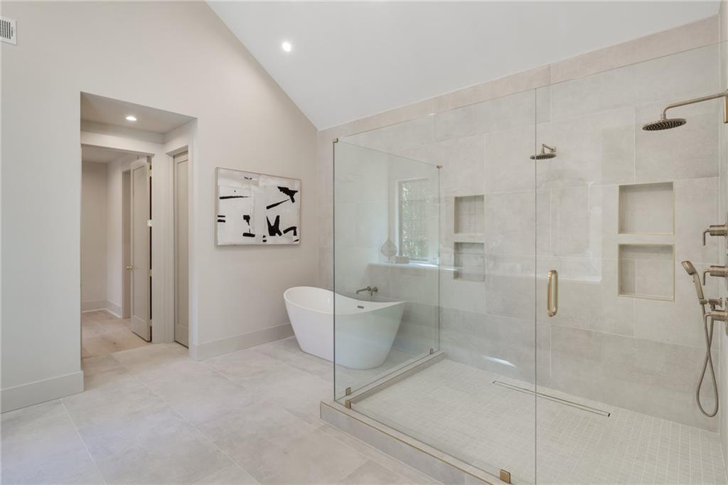 5845 Greenbrier Road