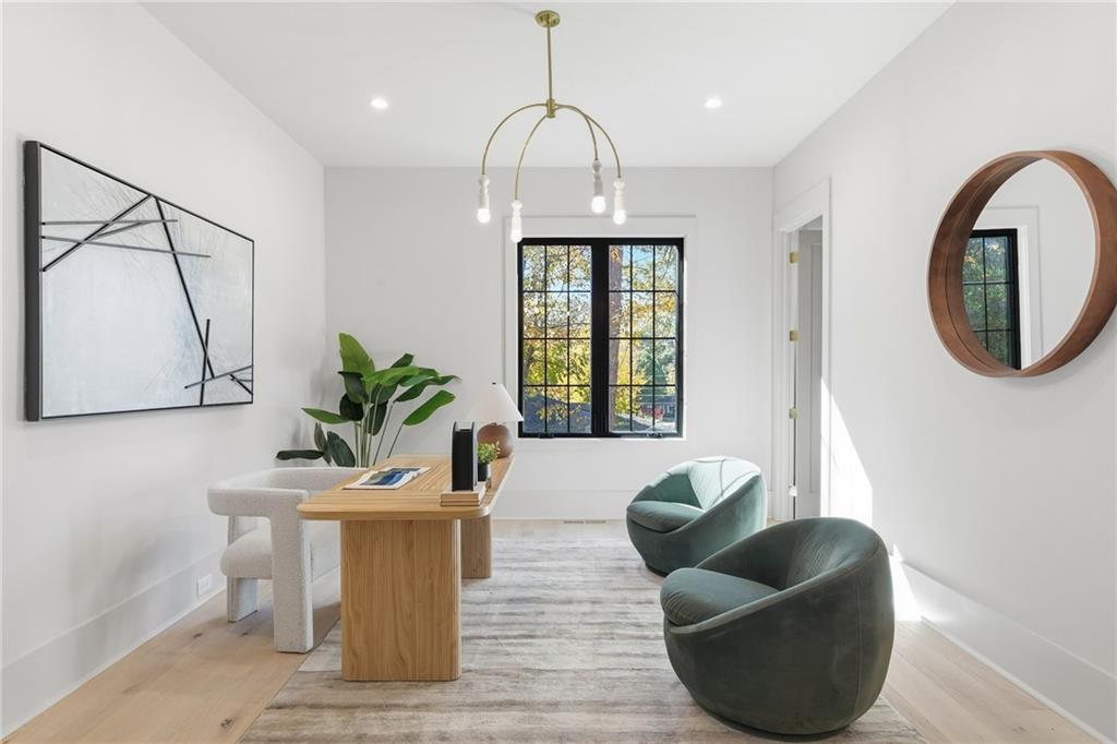 5845 Greenbrier Road