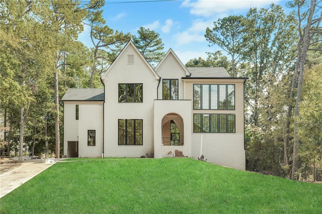 5845 Greenbrier Road