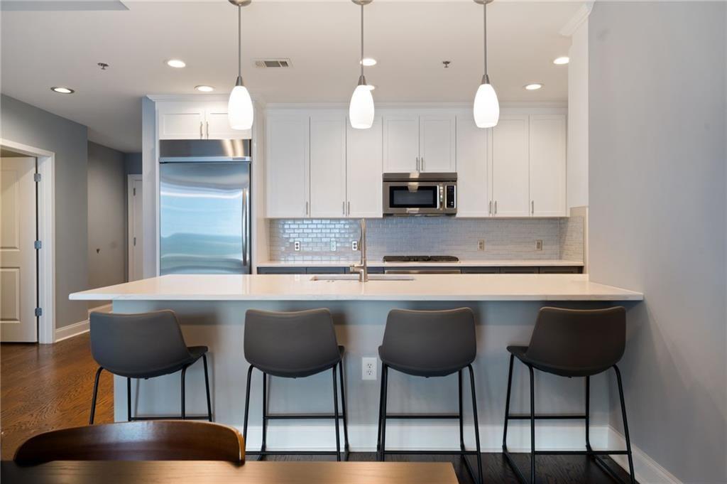 270 17th Street NW Unit 2210