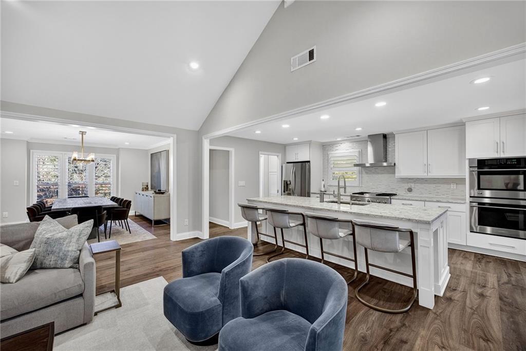 5197 Forest Brook Parkway