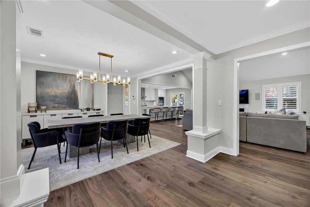 5197 Forest Brook Parkway