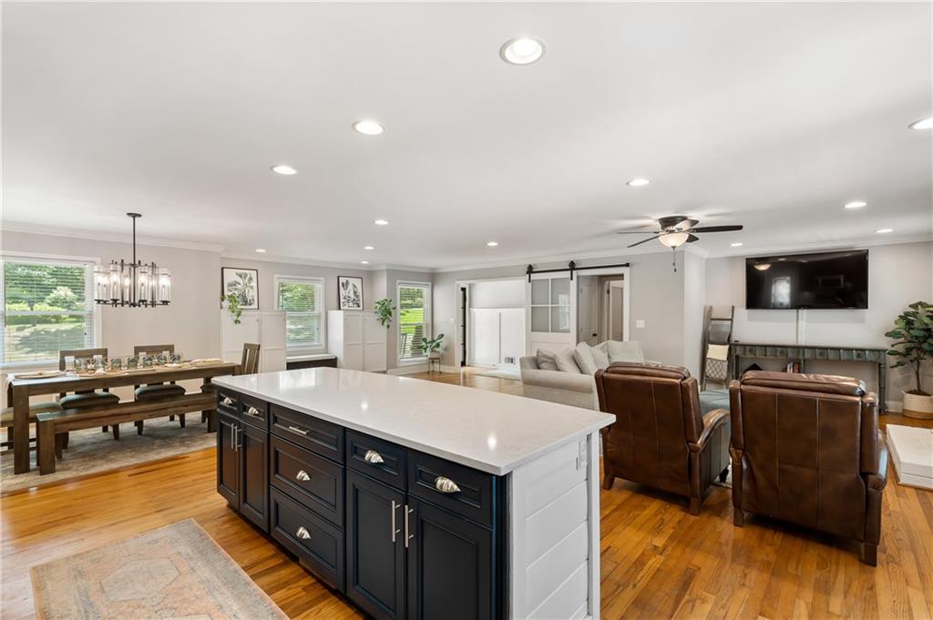 3796 Watkins Place NE