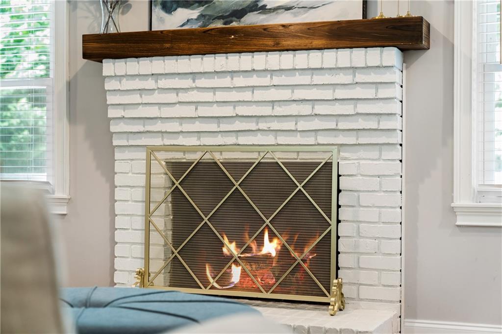 3796 Watkins Place NE