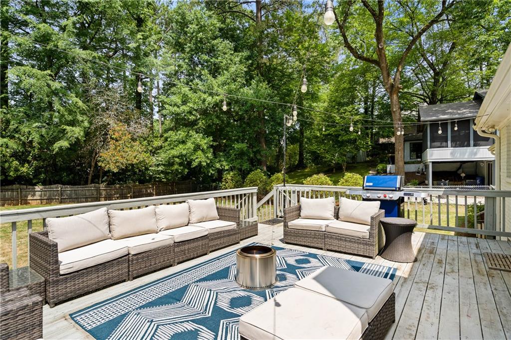 3796 Watkins Place NE