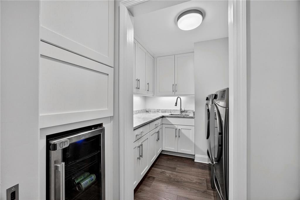 5197 Forest Brook Parkway