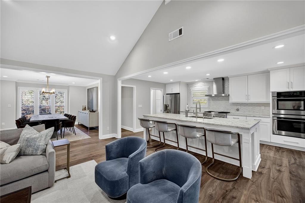 5197 Forest Brook Parkway